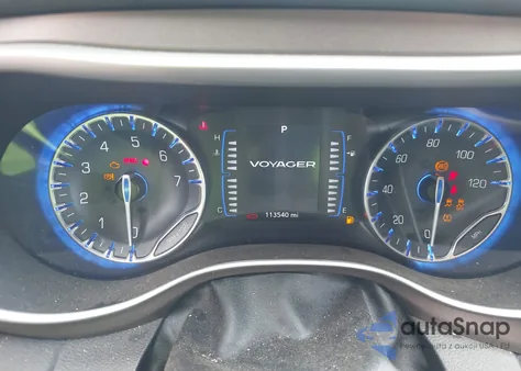 2020 Chrysler Voyager Lxi z USA, uszkodzony, nr VIN 2C4RC1DG1LR157610